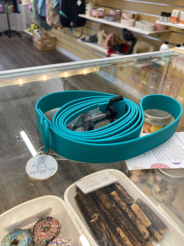 Waterproof lead teal