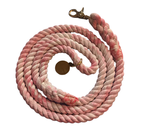 Pink camouflage rope lead